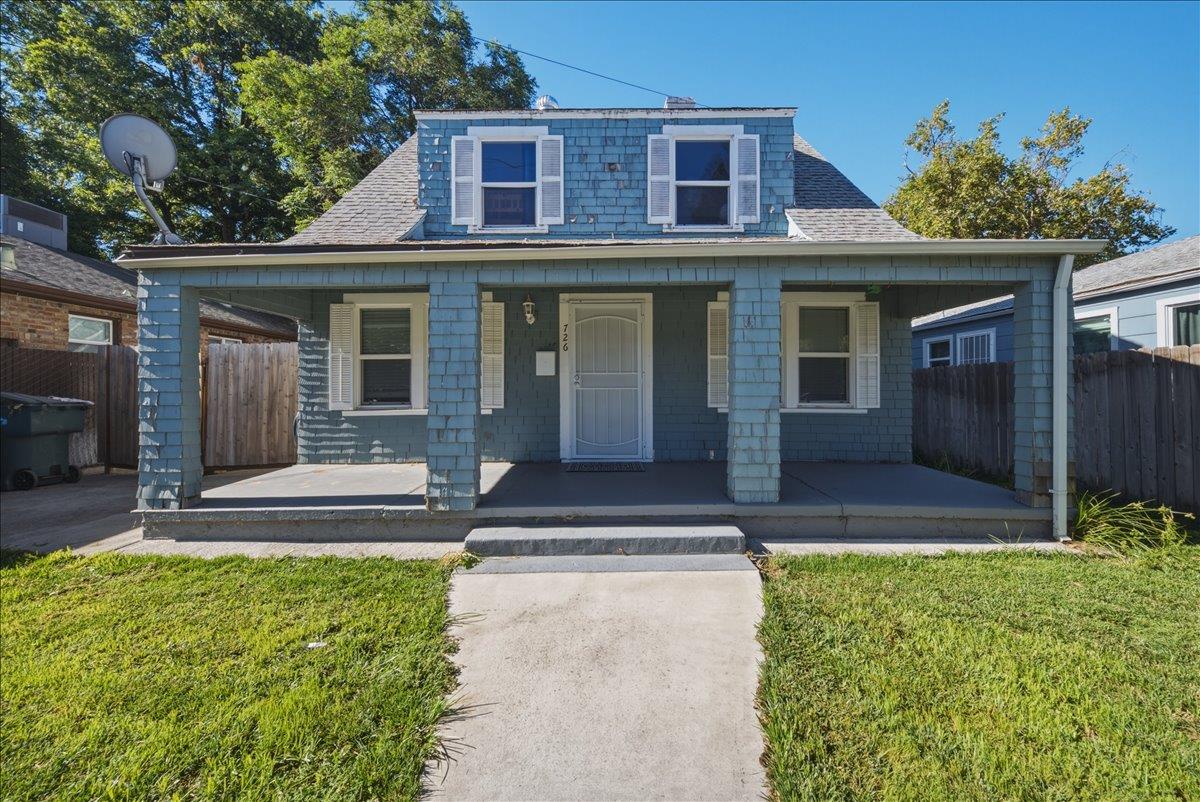 726 Rosalind Avenue