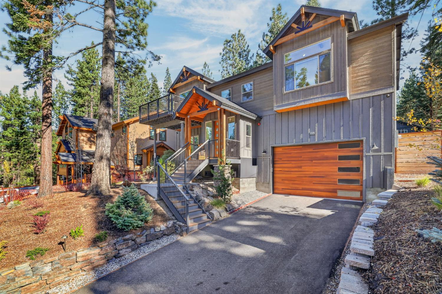 1534 Cherry Hills Cir