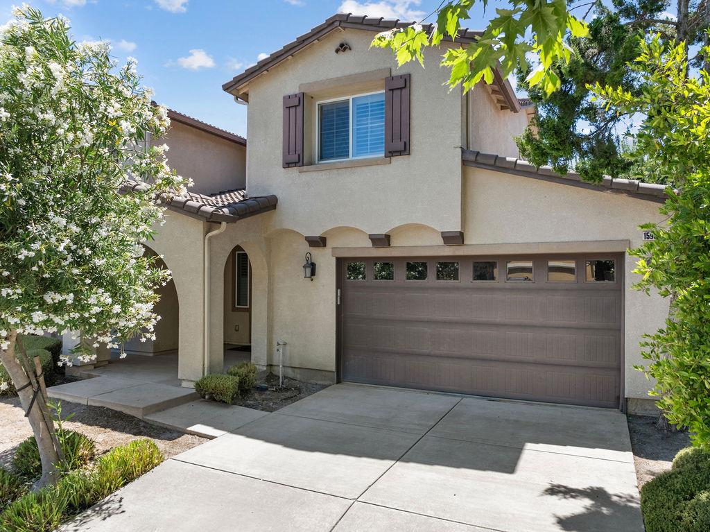 15939 Crescent Park Circle