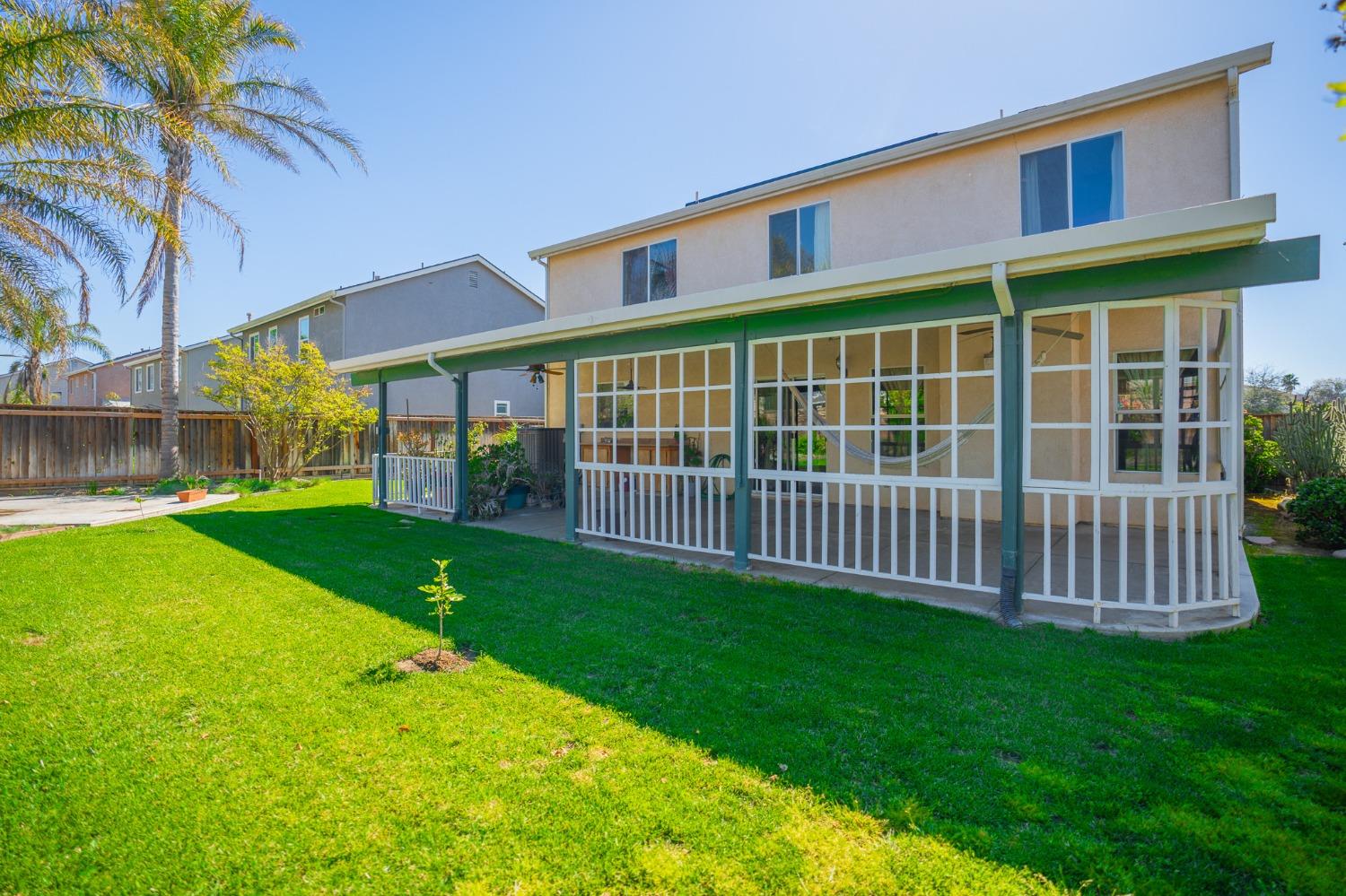 Los Banos, California 93635, United States, 4 Bedrooms Bedrooms, ,3 BathroomsBathrooms,Residential,Active,62389