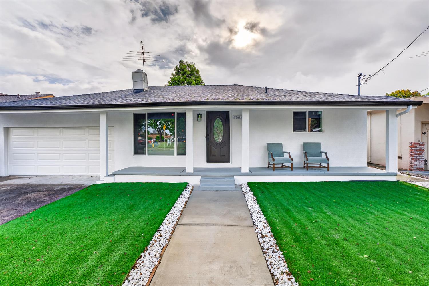 26618 Jane Avenue - Photo 3