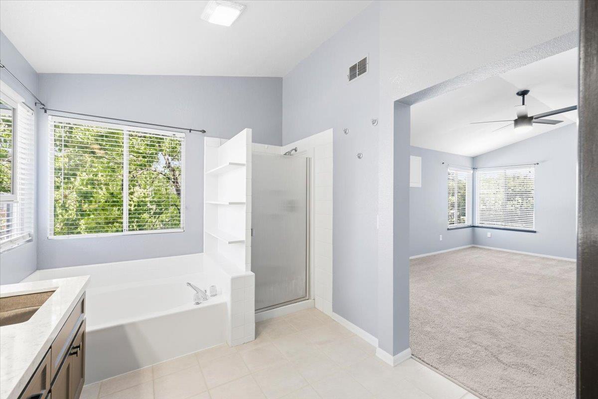 3311 Groveland Way