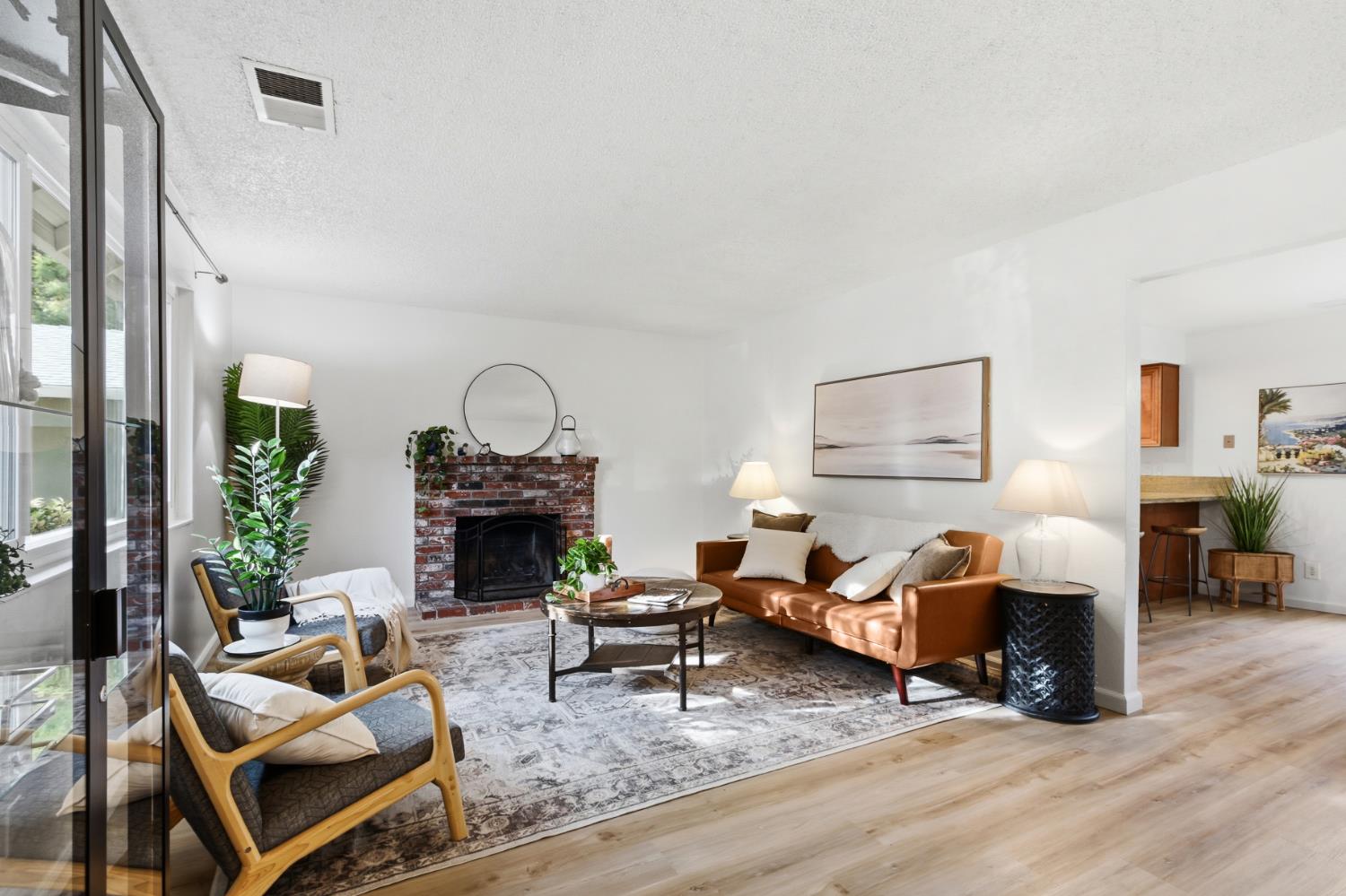 1318 Alder Place