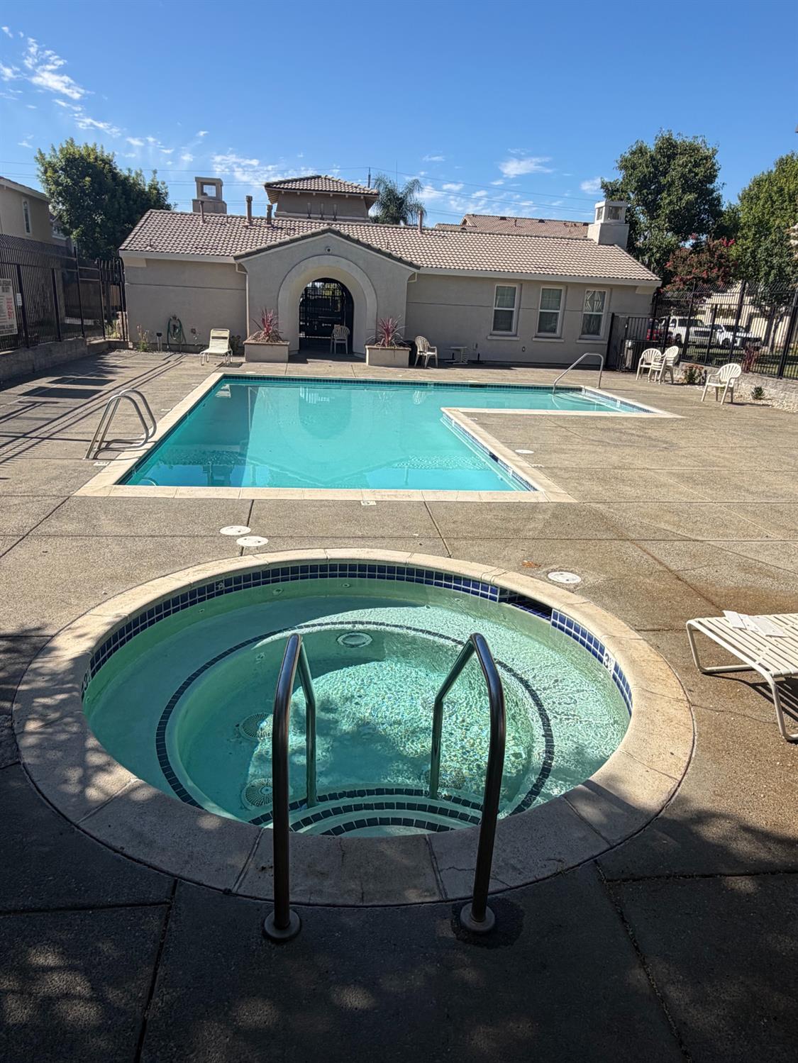 7515 Sheldon Road 5102