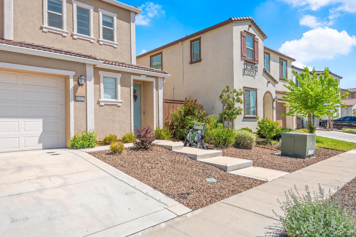 10521 Etude Way