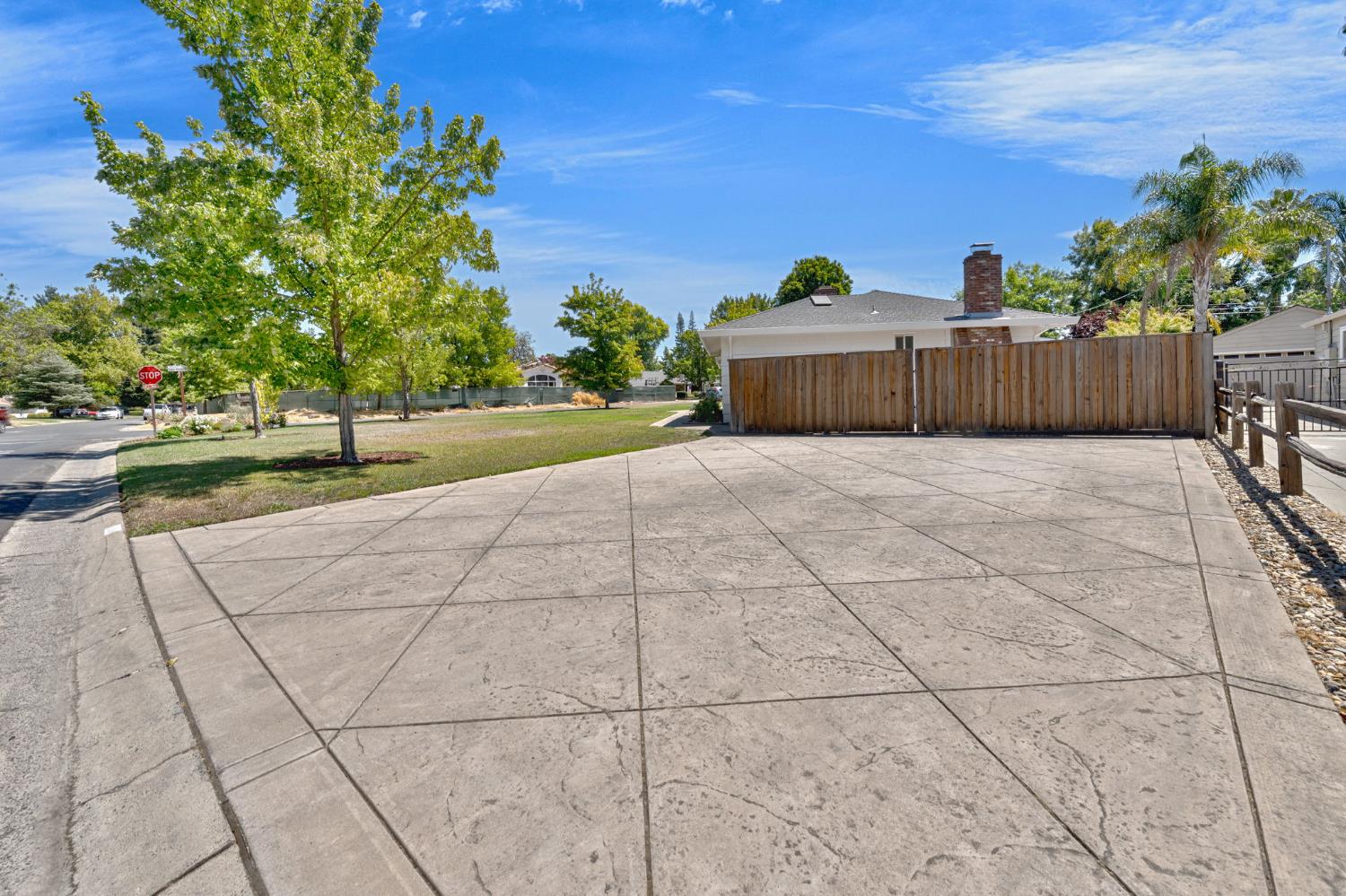 1140 Castec Drive