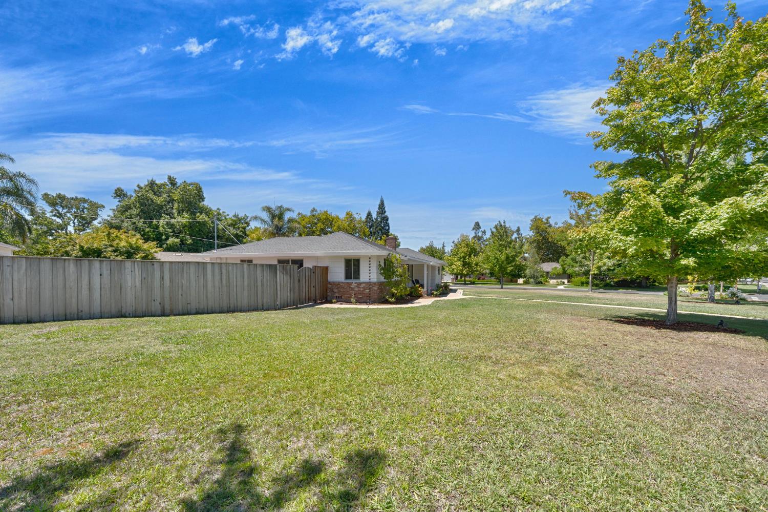 1140 Castec Drive