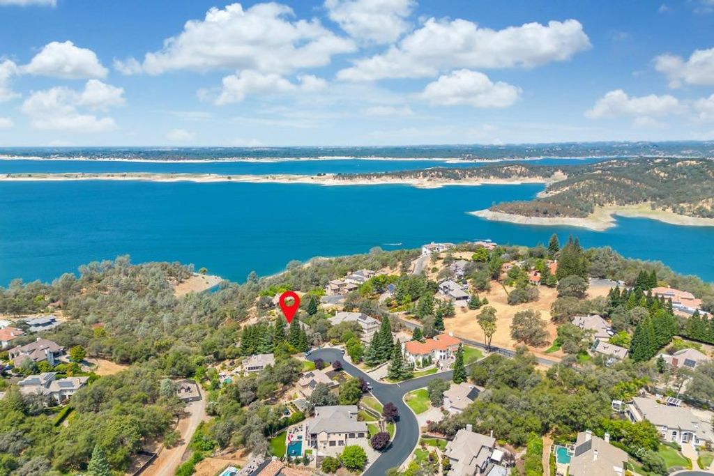 Photo of 2044 Lockridge Place, El Dorado Hills, CA 95762 (MLS # 226029425)
