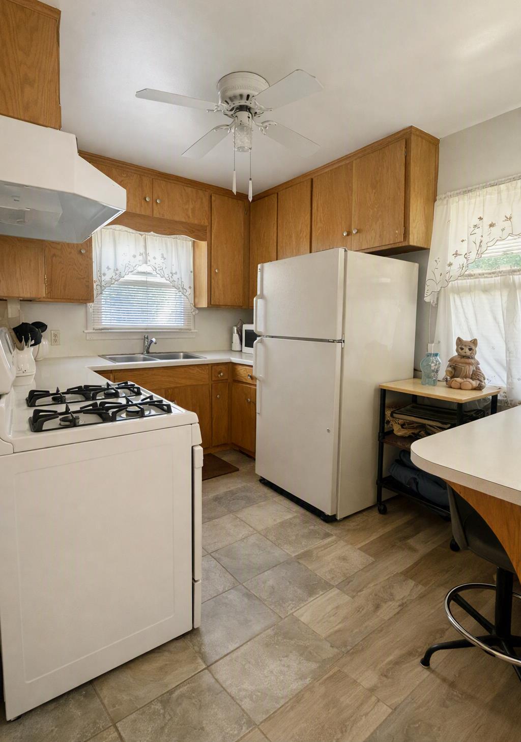3620 Alberta Ave