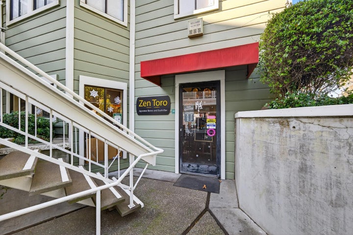 Photo 1 of 34 — 132 E Street 100, Davis, CA 95616
