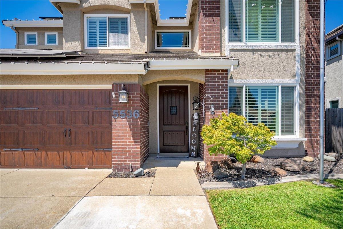 5536 Tripp Way