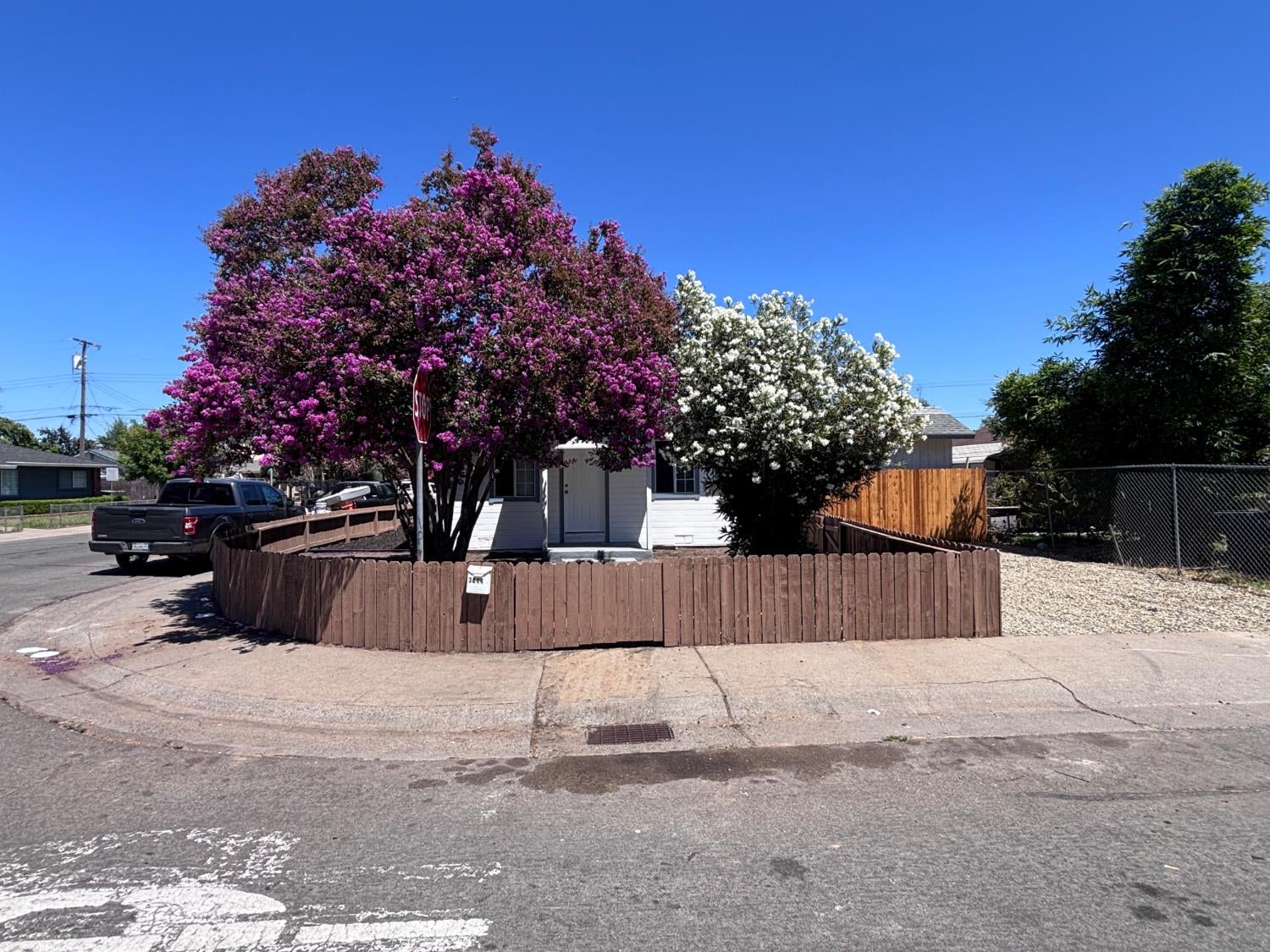 3844 Haywood Street
