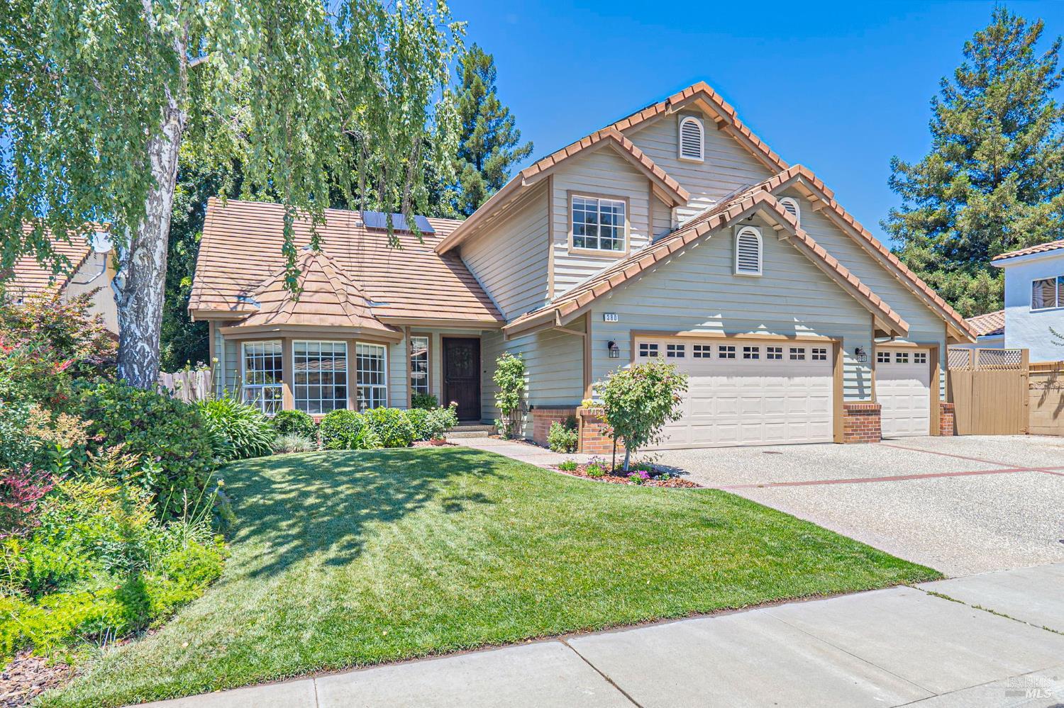 380 Fountain Way