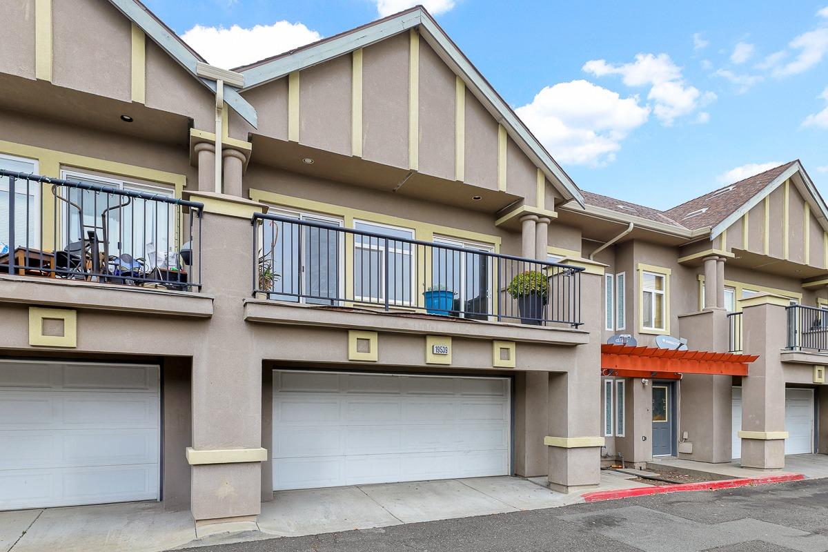 19539 Meekland Avenue