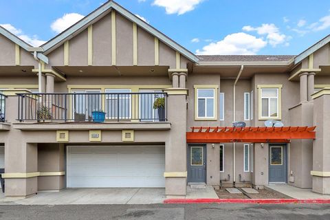 19539 Meekland Avenue Hayward CA 94541