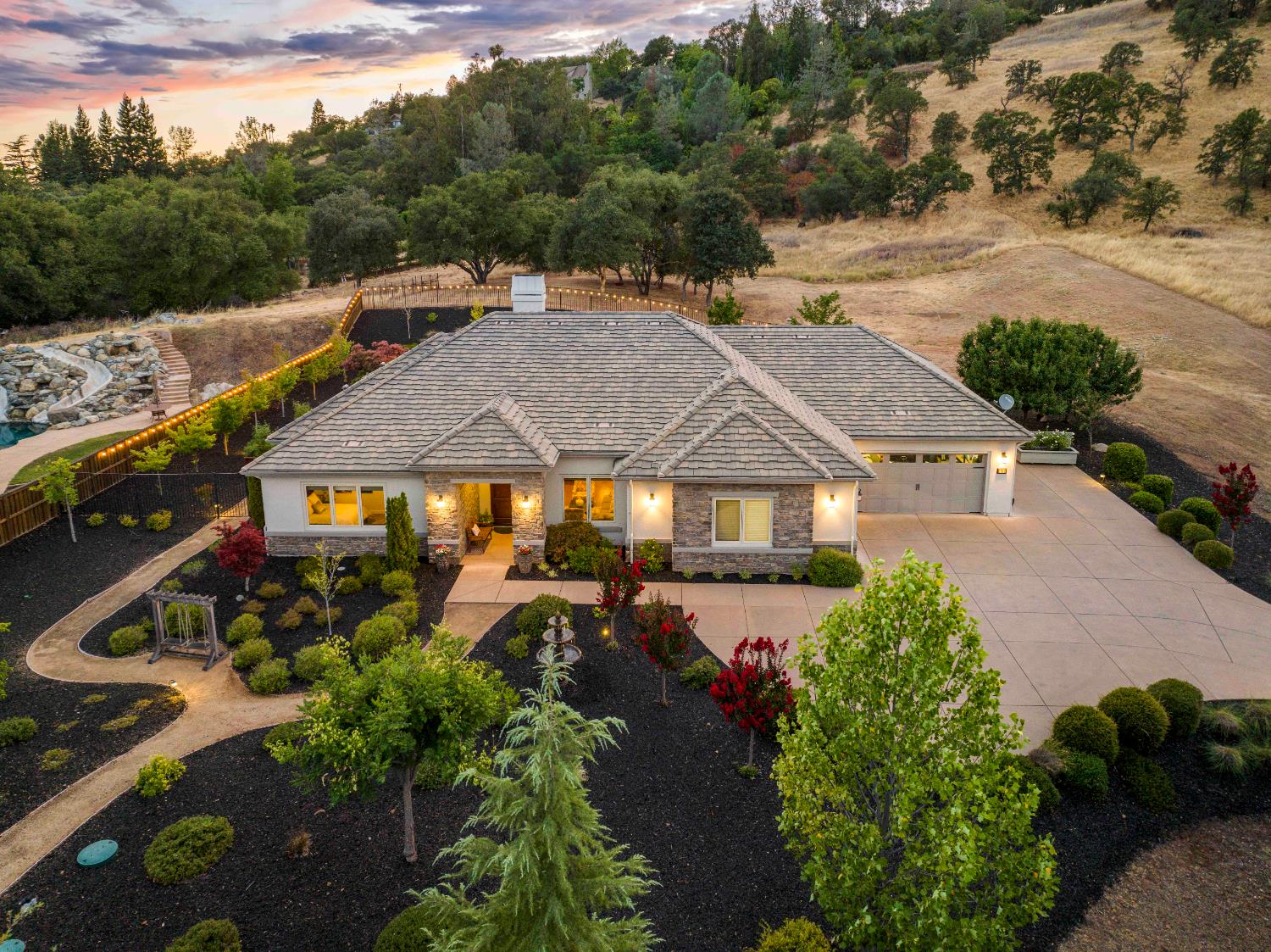 1940 Vista Cielo Drive