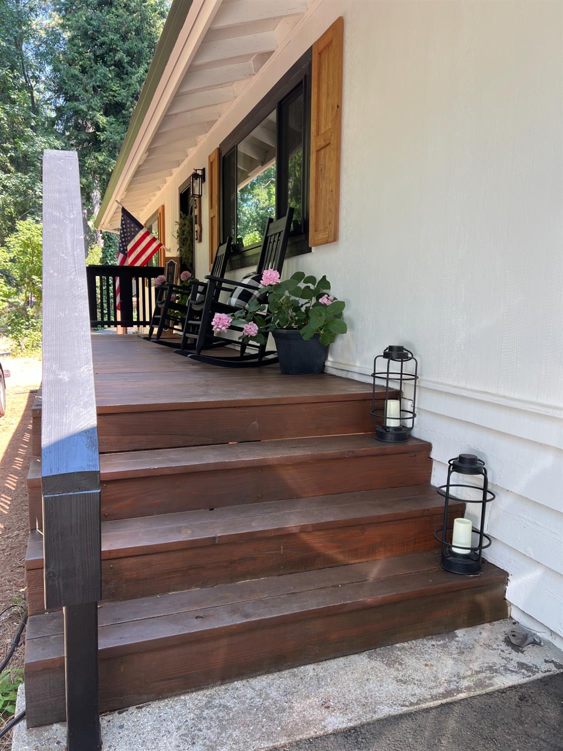 383 Alpine Drive