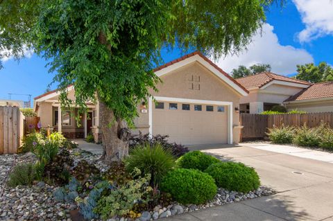 803 Reilly Court Roseville CA 95747
