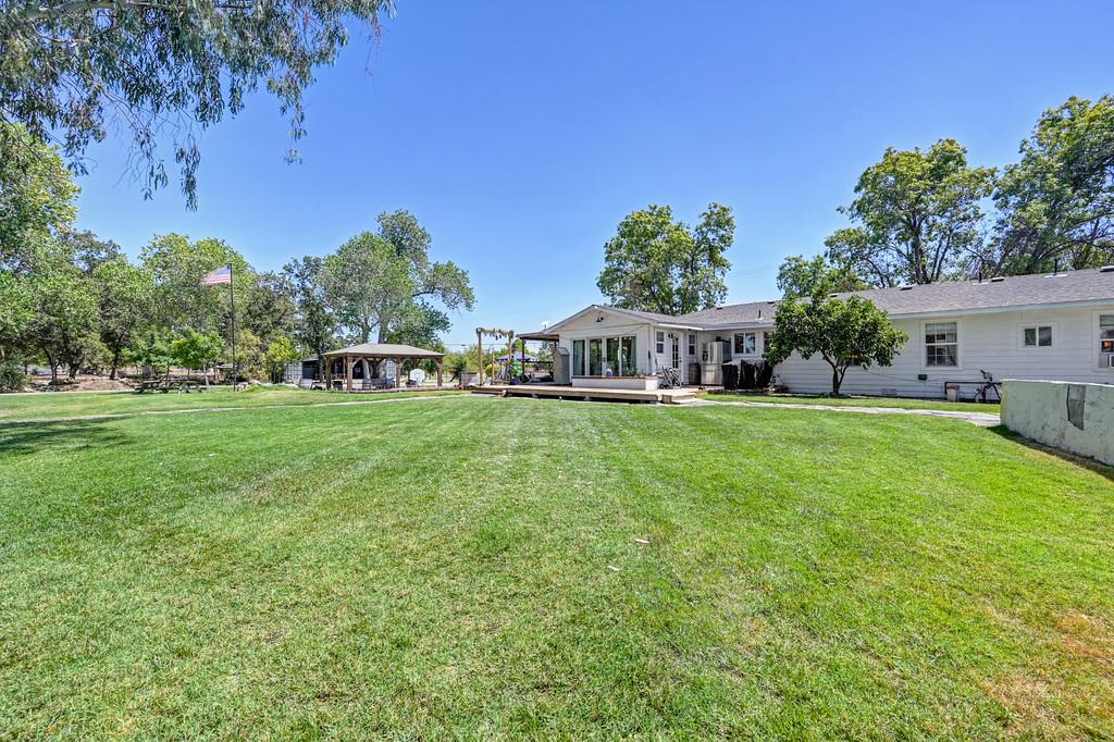 425 Fruitvale Road