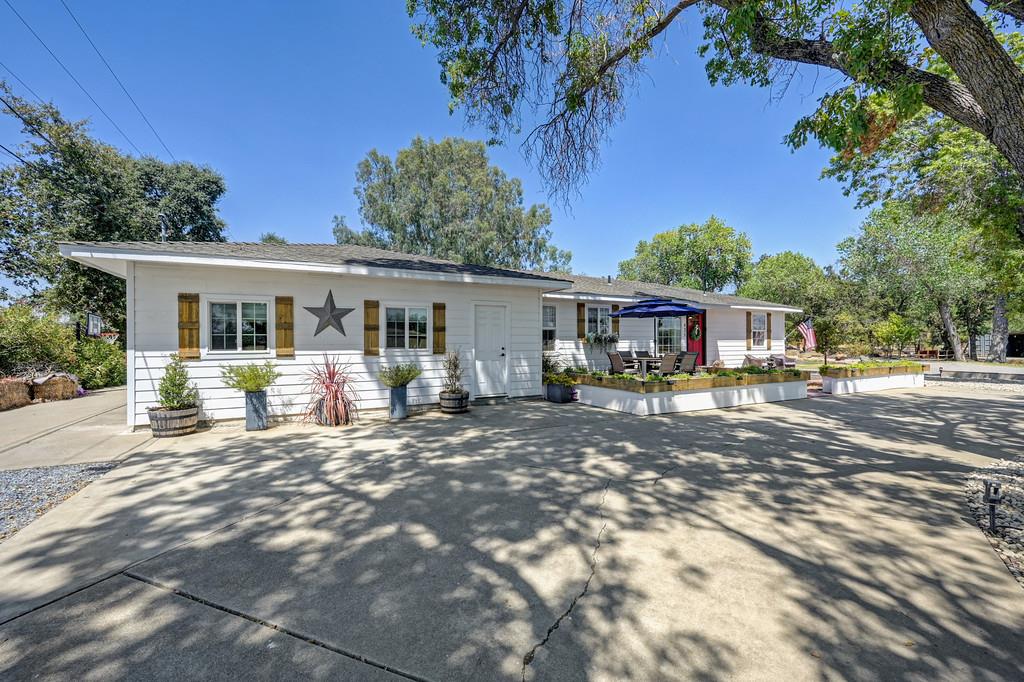 425 Fruitvale Road