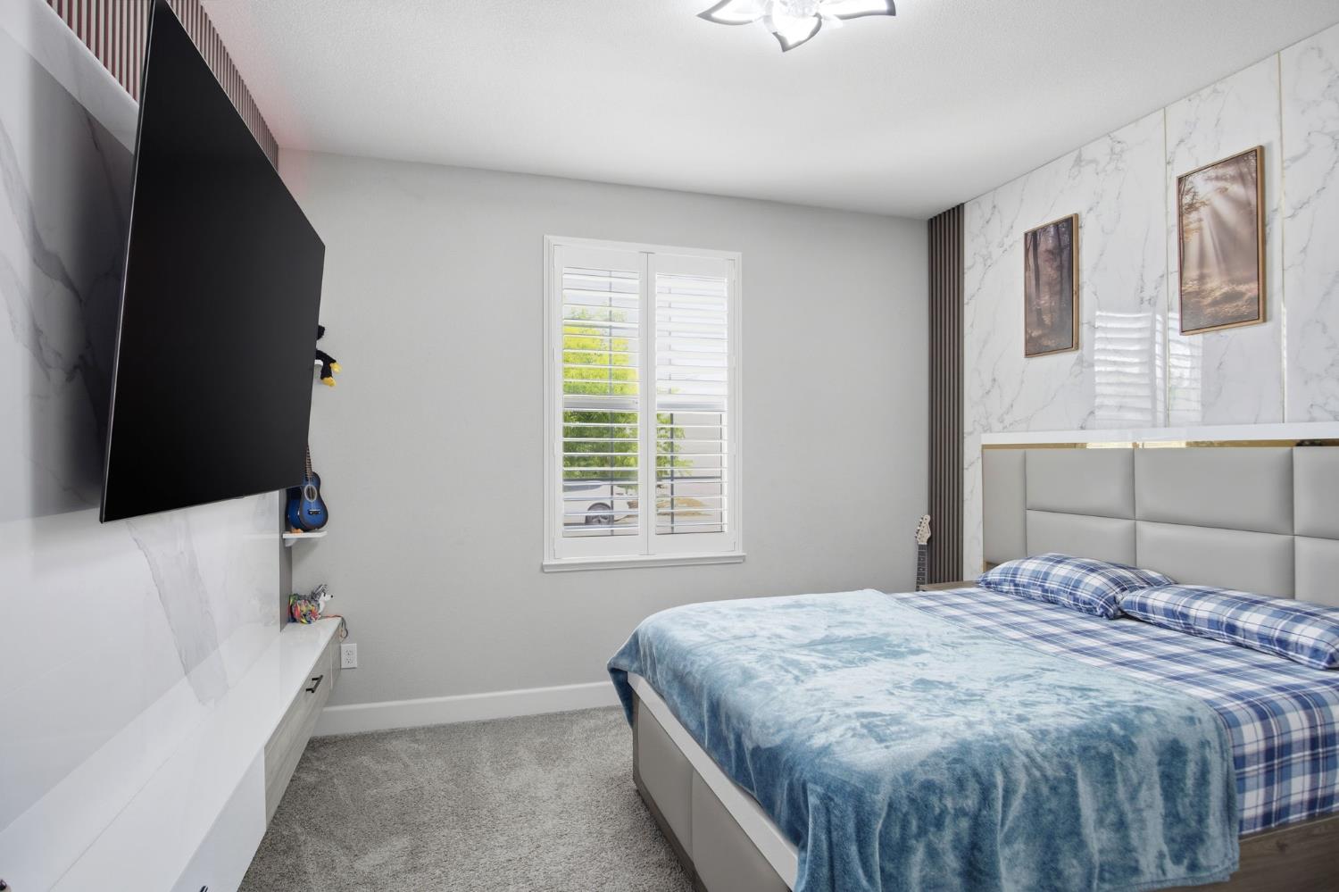260 Seneca Way - Photo 4