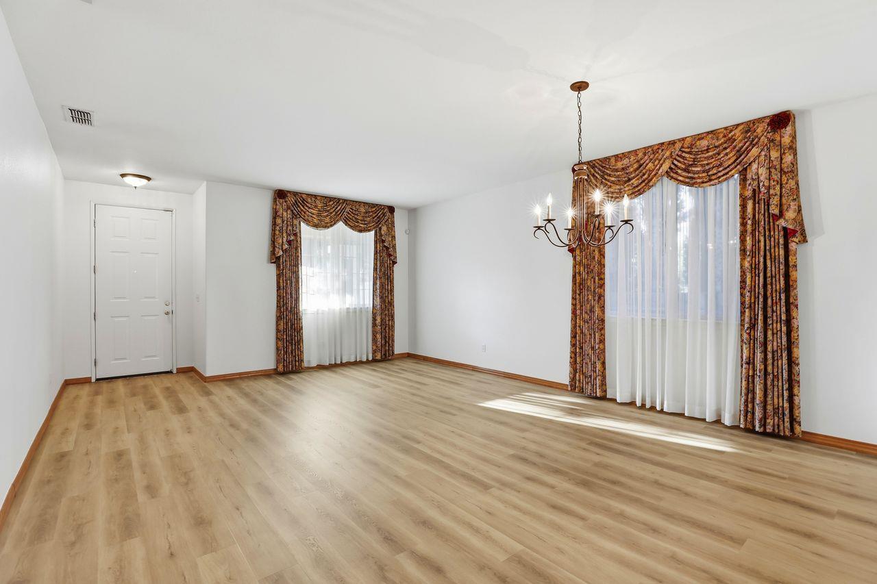 8753 Cypress Creek Way