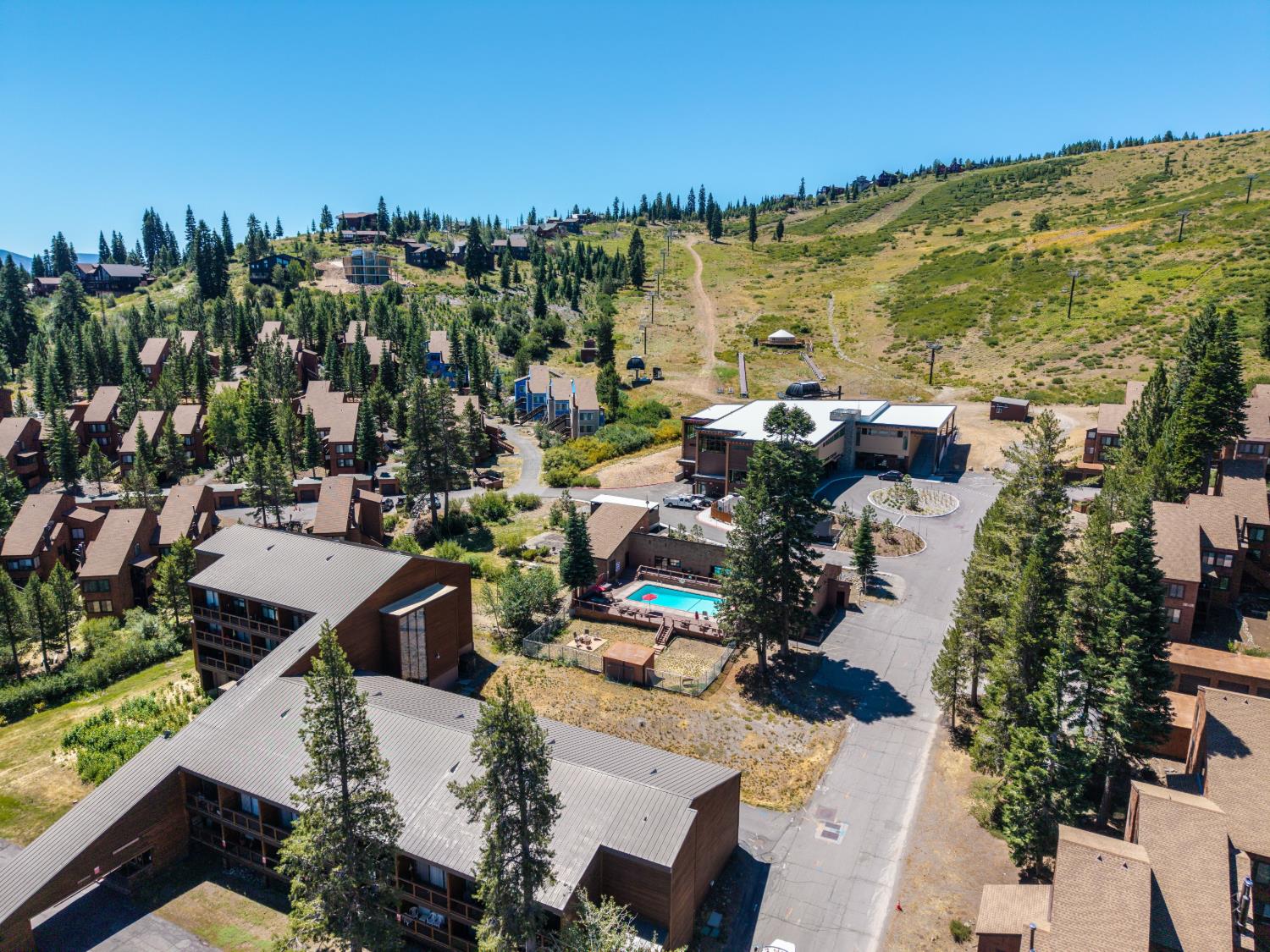 11589 Snowpeak Way 53