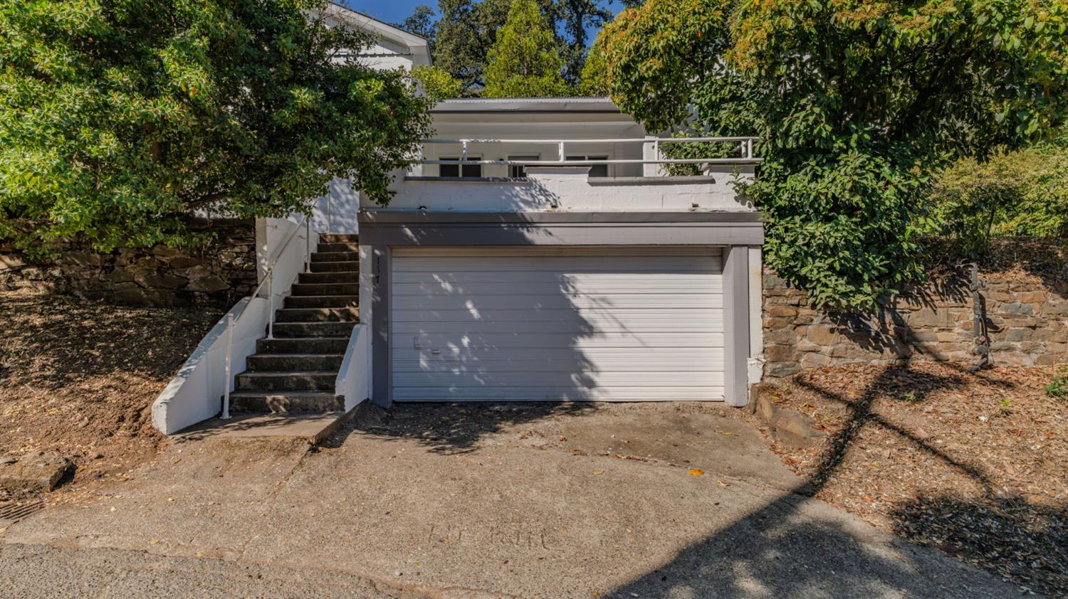 117 Dennis Street