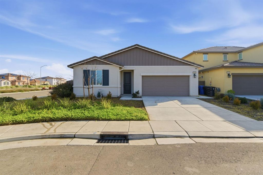 Photo of 1808 Tiki Avenue, Manteca, CA 95337 (MLS # 226011236)