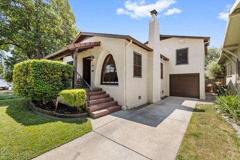 2032 4th Avenue Sacramento CA 95818