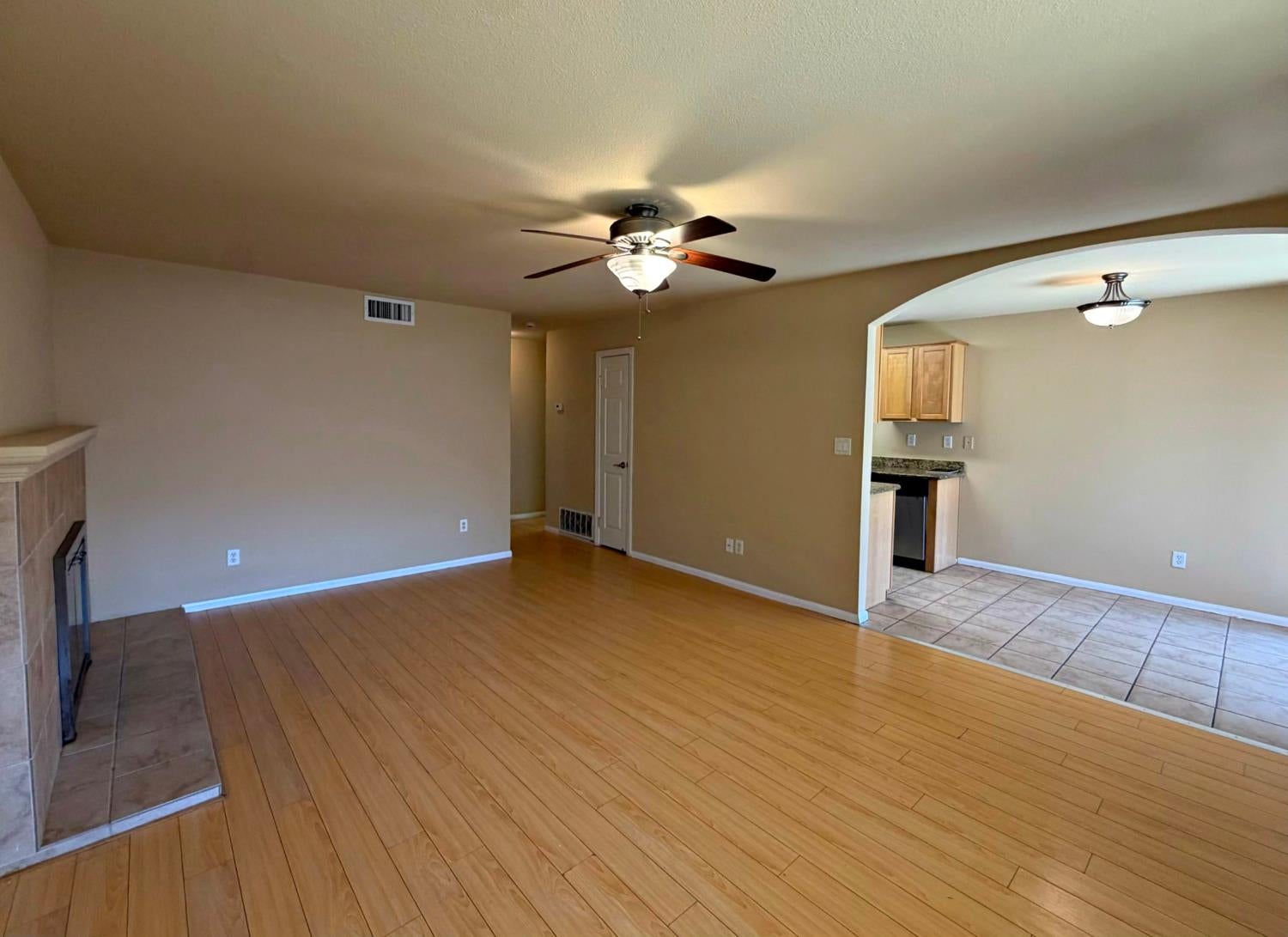 5016 Bremner Way 1