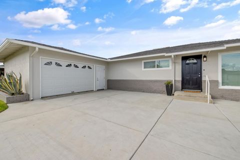 3230 W Stathem Street Riverdale CA 93656