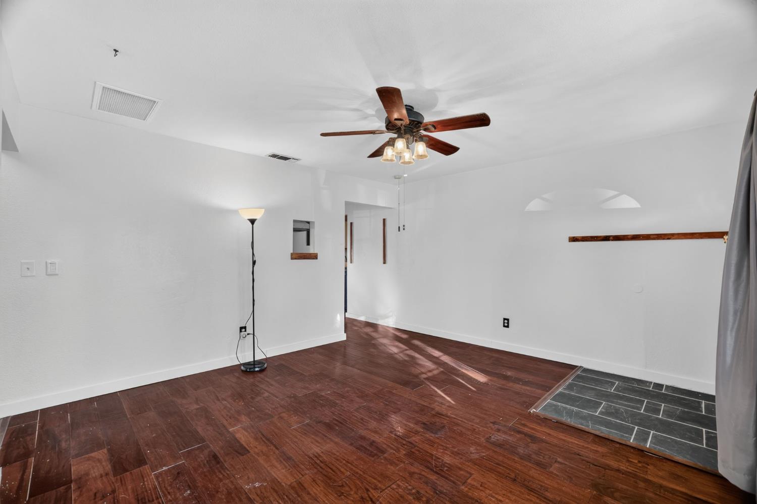 3933 Huron Street