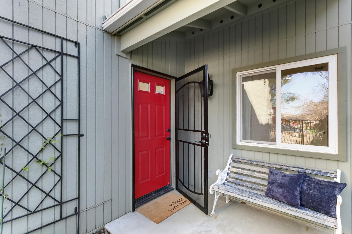 4318 Cowell Boulevard