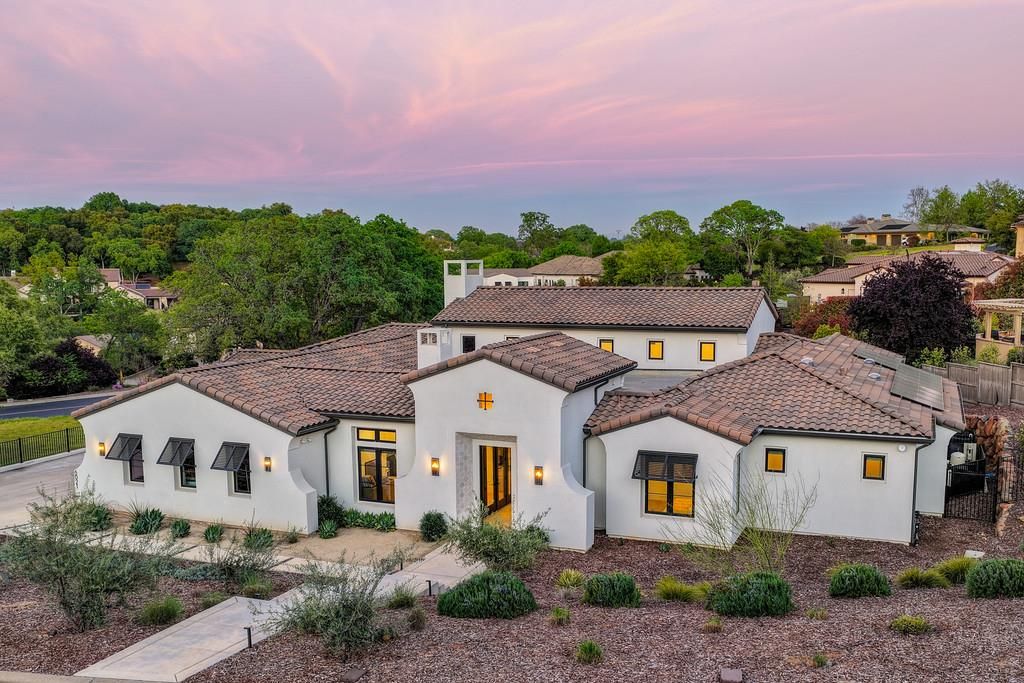 Photo of 5021 Da Vinci Drive, El Dorado Hills, CA 95762 (MLS # 226032222)