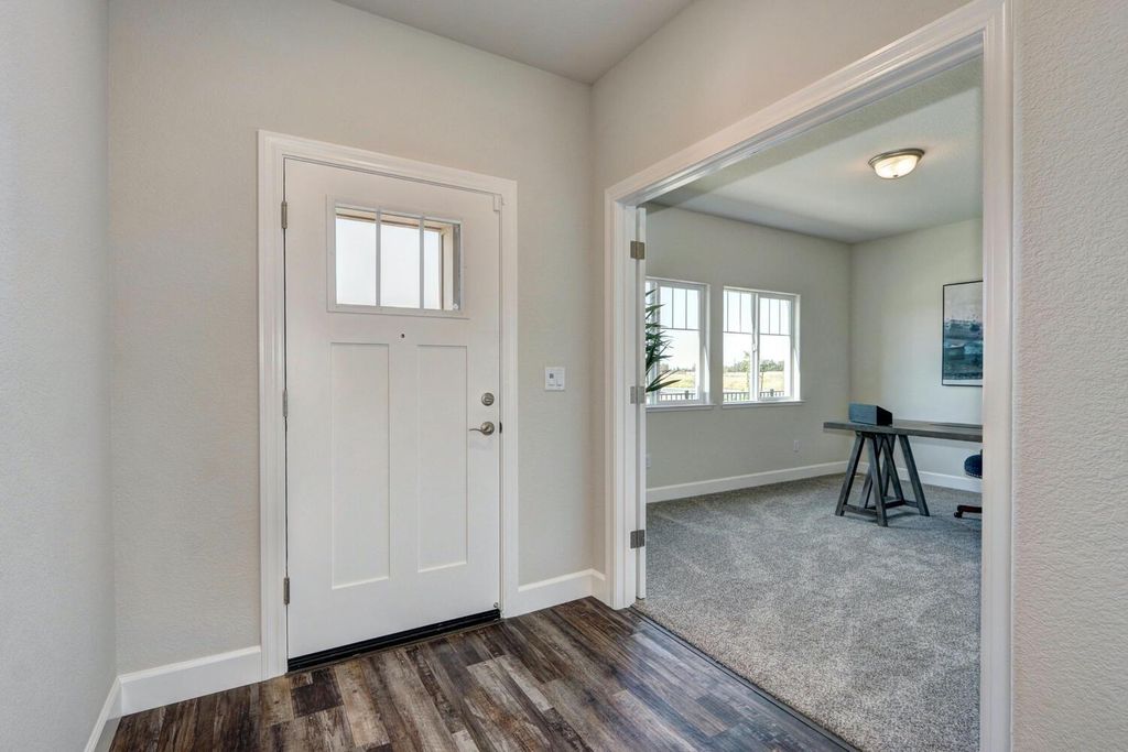 Photo of 937 Norman Road, Galt, CA 95632 (MLS # 226046361)