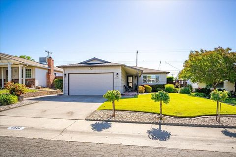 5522 Hesper Way Carmichael CA 95608