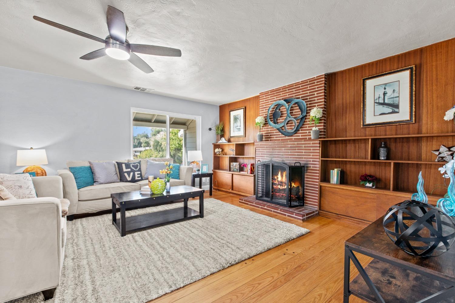4117 Boone Lane