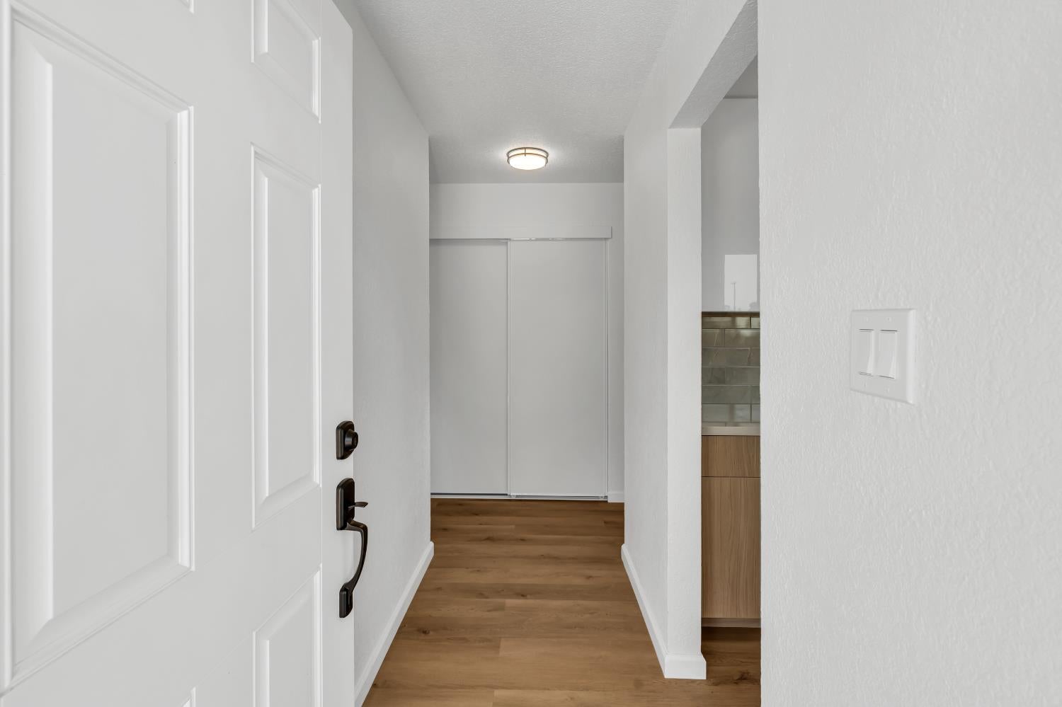 4824 Skyway Drive