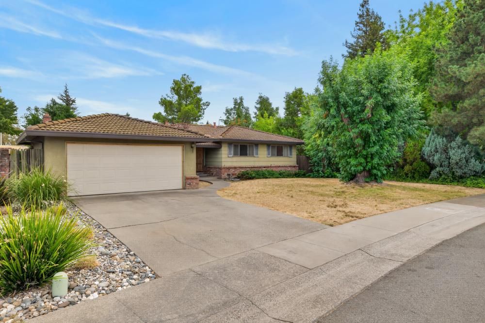 7165 Reichmuth Way