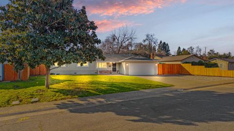 8732 Mohawk Way, Fair Oaks, CA 95628 - MLS#: 225053042