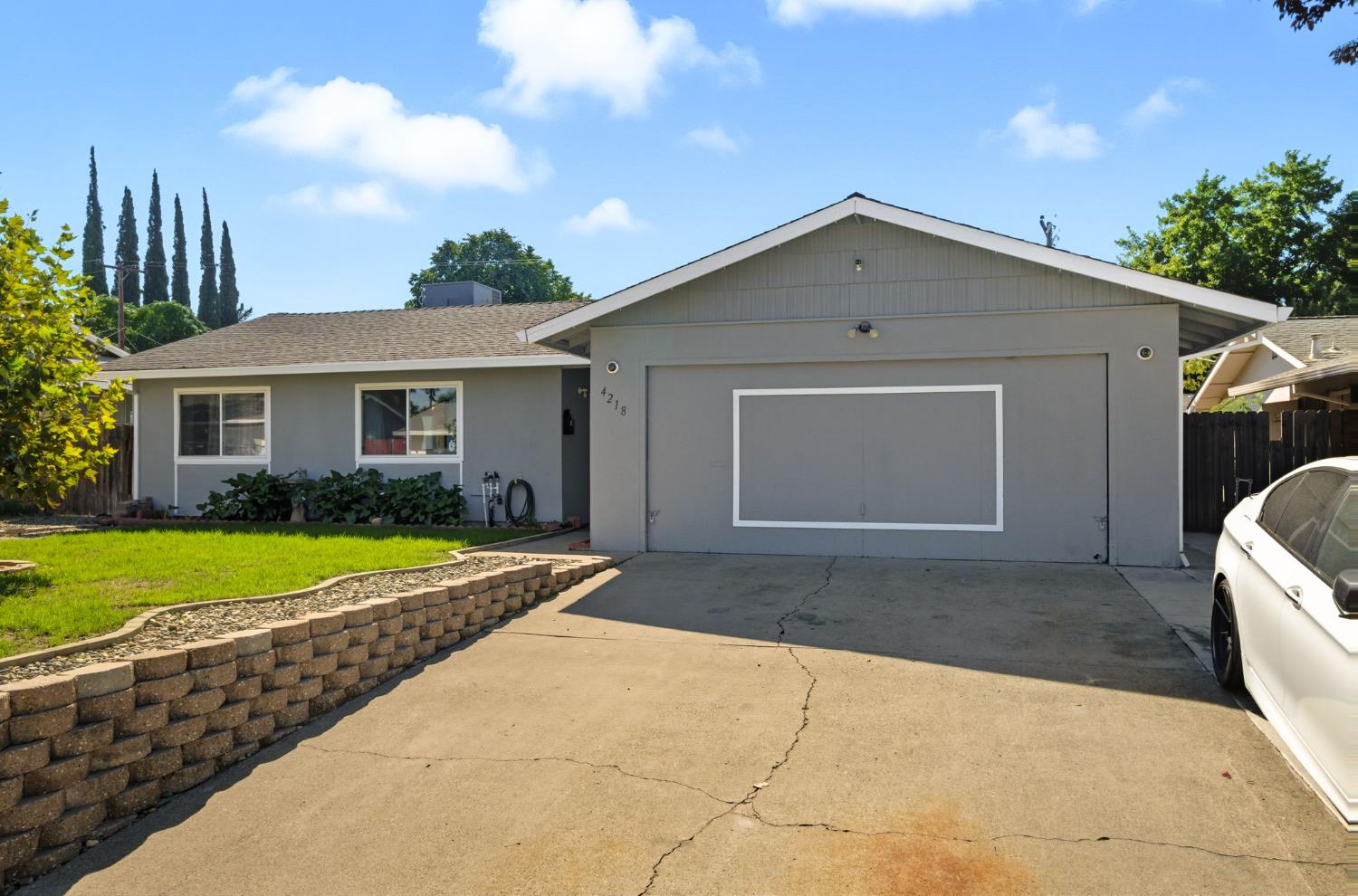4218 Cortright