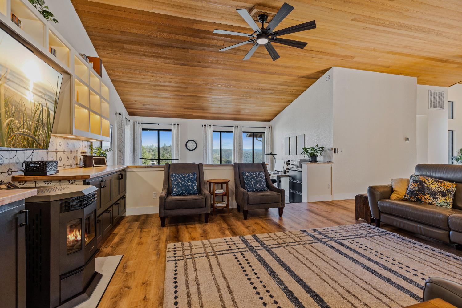 413 Orchard Court