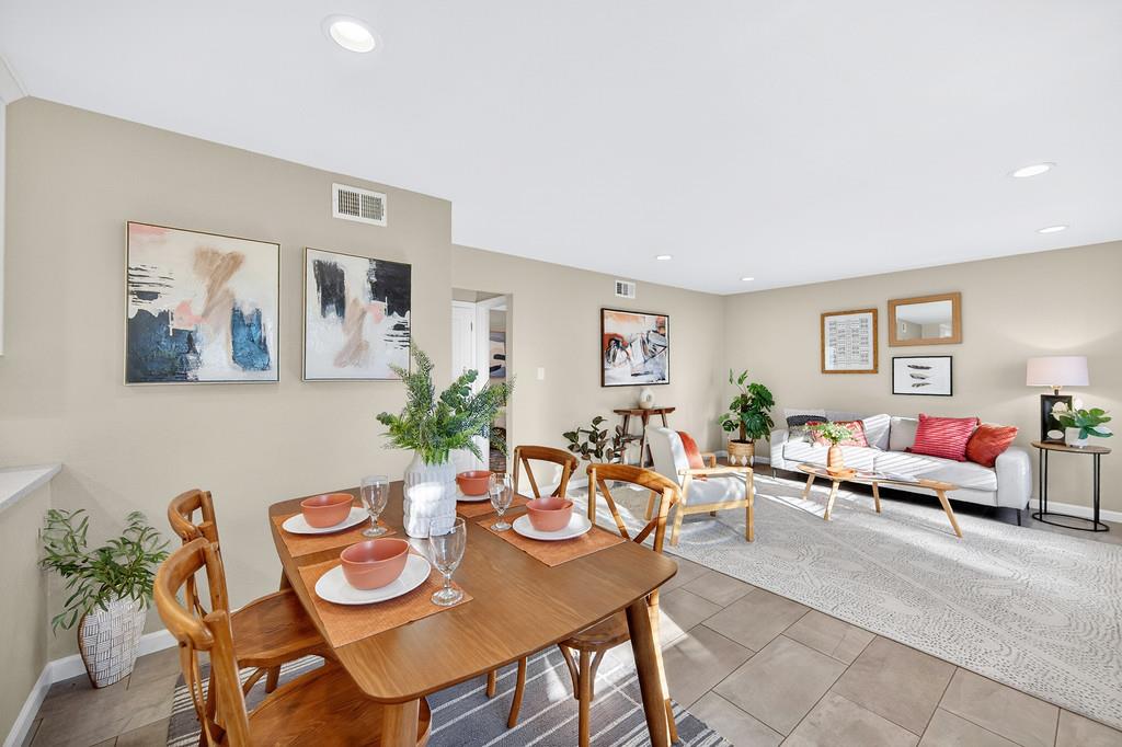 1703 Donner Avenue 1