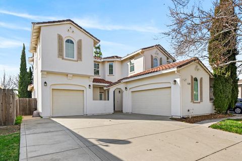 6900 Elvora Way Elk Grove CA 95757
