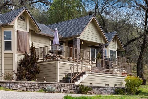 13820 Gold Country Drive, Penn Valley, CA 95946 - MLS#: 225022881