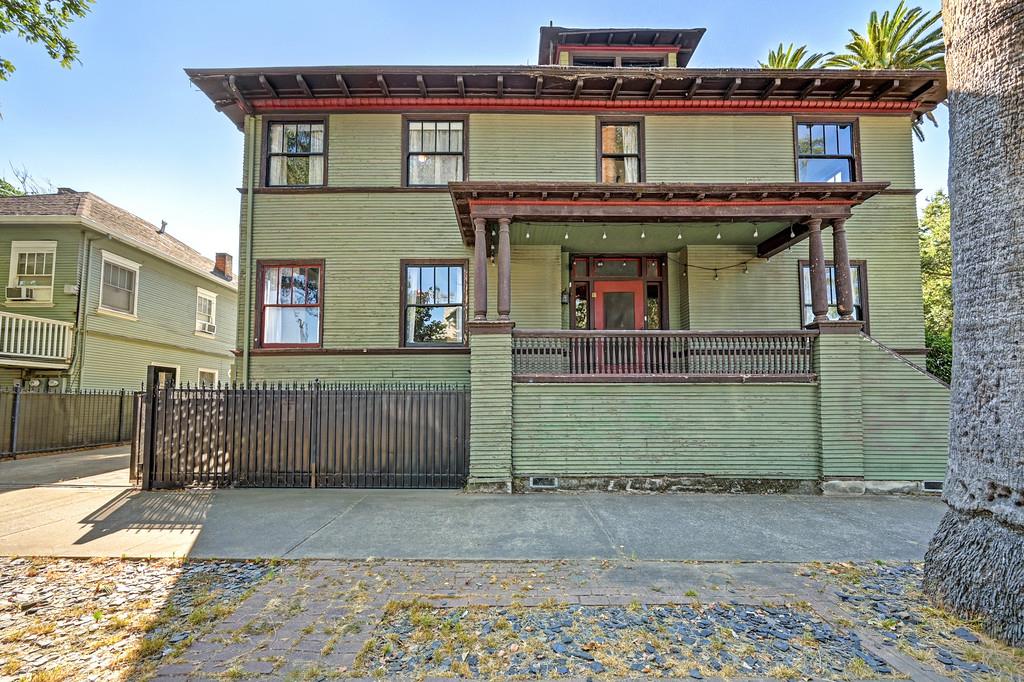 2230 Capitol Avenue