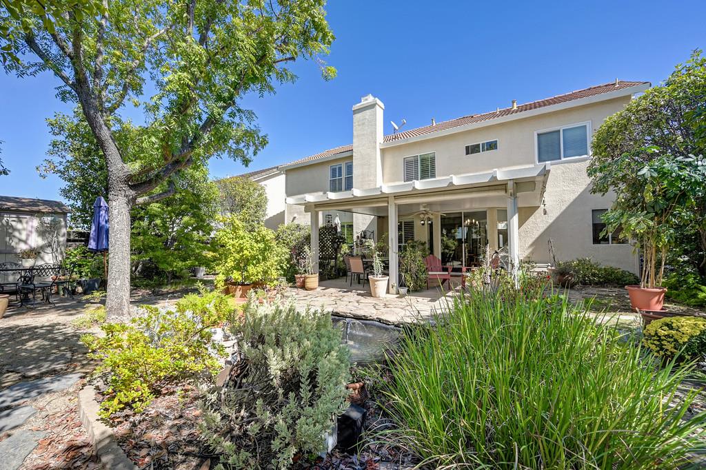 2371 Amber Falls Drive