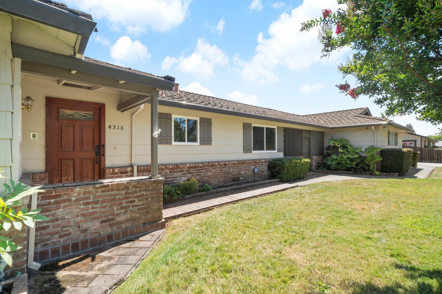 4316 Engle Road