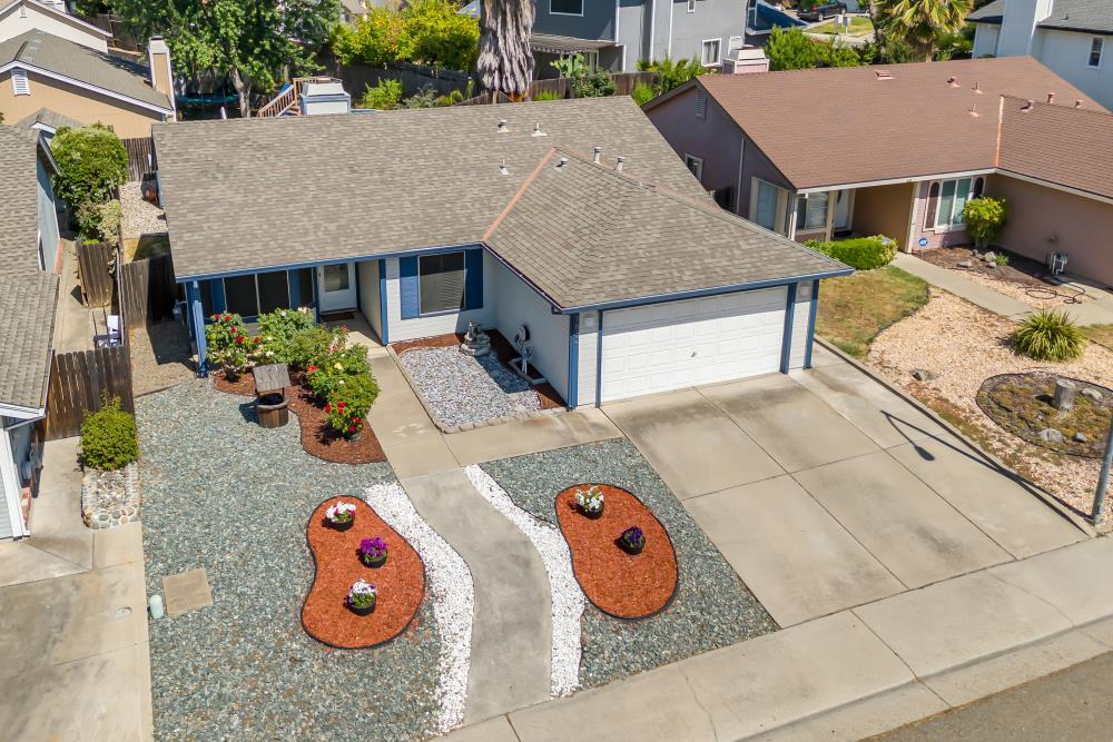 7832 Ivy Hill Way